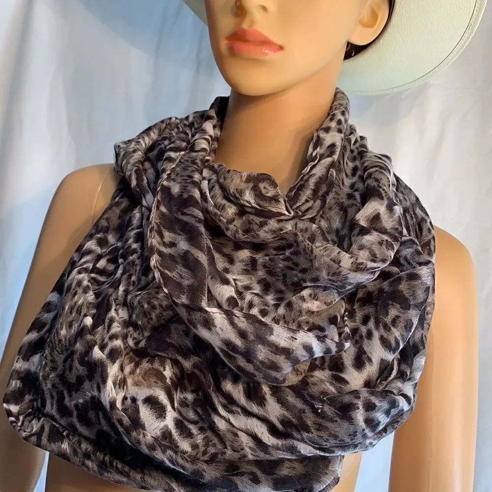 Leopard Print Eternity Scarf 100% Polyester Cold - Picture 2 of 4